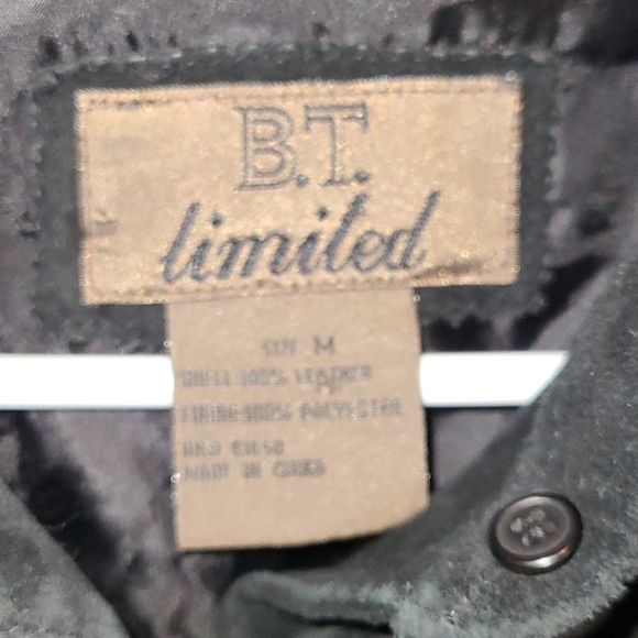 B.T. limited Suede Button Up Coat - Picture 2 of 10